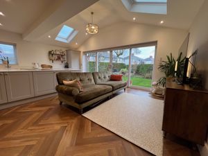 Photo 19- click for photo gallery